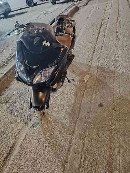 سلام عليكم من ارخص الدمن دراجة فورزة بصمة محرك خير من لله لا تنقيص ولا تبخير كهربيات كلهة شغالة لابت زنون اصلي كفرات يحتاج شوية ترتيب دراجة نكرة بكل وقت ونقص ستان تعليك سعر كلش مناسب 500الف مكاني شعب حي بساتين ***********
