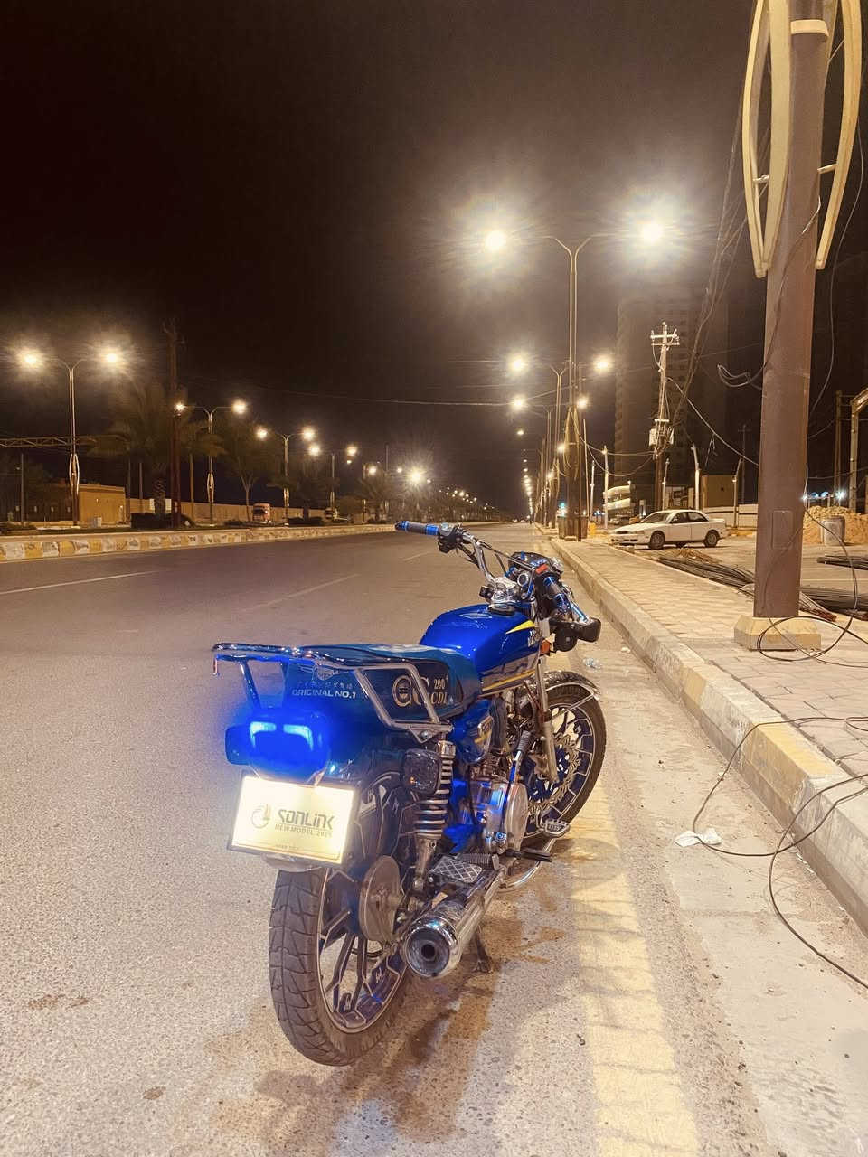 دراجه ايراني نامه برو محرك (200)دراجه نضيفه موديل (25) سعره 750 ألف
***********
