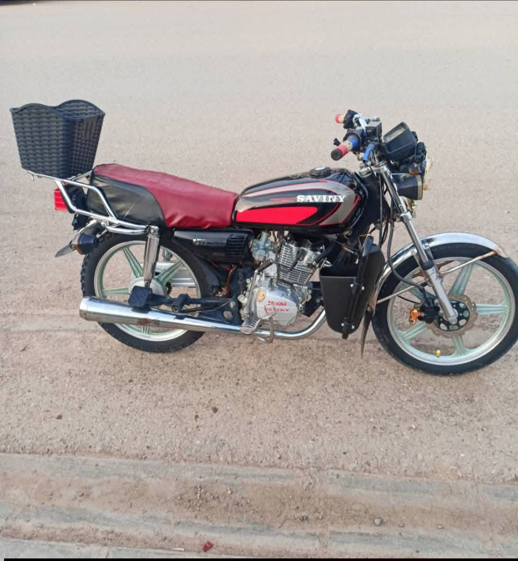 يَوٌجّدٍ مًوٌطِوٌر سِآفُآنِ
مًوٌدٍيَلَ 2021
مًوٌطِوٌر نِضيَفُ جّدٍاً
کْهّربًآئيَآتٌ شُغُآلَهّ بًآلَکْآمًلَ 
مًحًرکْ نِگْرهّ سِلَفُ 
رقُمً آلَهّآتٌفُ 👇
***********
المكان ناحيه الزاب
أسعر 400
