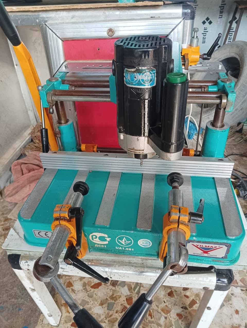 السلام عليكم للبيع كتر يلمز وفريزة كيلون يلمز وكتر صغير. اي استفسار الاتصال على  ***********. ***********. أو على الخاص في بابل الحله
