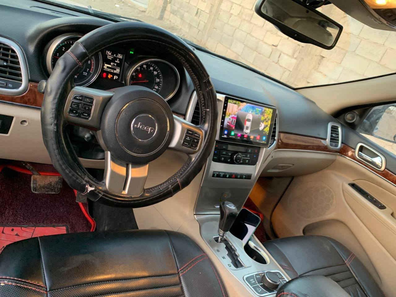 سلام عليكم 
للبيع جيب مديل 12 ارتي  محرك5700 رقم بغداد جديد بسمي سنويه جديده  سياره اعلى فئه فول مواصفات 1-1 مكينه وكيرشرط حداديه امامي وخلفي نفض كله جديد تخم تاير تبريدثلج سياره حادثه جاملغ خلفي والباب وراشين صفحه بدون ارباك بدون دواخل بجم كبس وسياره بيه مكانات صبغ ابيع حزام شرط بدون دواخل وبدون ارباك شواصي لغود تكم مكفولات عالفحص وصورحادثه بالمنشور وسياره فول مواصفات 
جنطه كهرباء 
ستيرن كهرباء 
كشنات تدفه تبريد+ جلد+ كهرباء 
داخل عسلي رادار 
مري قلاب 
فتحه 
سترين تدفه 
دمام رادارامامي وبعدهواي مواصفات سيارهرجاهزه ونضيفه وترايه كلش حلو اخوان رجاء المايعجبه لايكسربسياره وشراي يتصل مكاني 
بابل 
السعر 130 
رقمي *********** بي واتساب ايضآ
