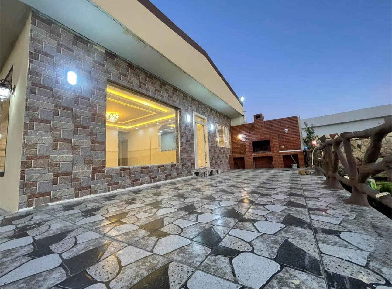 🏡 مەزرەعە بۆ فرۆشتن 🛣️ لەکۆرێ نزیک جووت سایدی تونیل🏛️ نموونەیە لە جوانی 
 
🏡 رووبەری 2000+ مەتر 
🔹 ئاو  تایبەت بە خۆی هەیە 24 کاتژمێر
کارەبا هەیە 
مسبح تیدایە
🏡 مەزرەعەکە پێكهاتووە لە:
🛏️ 2 ژووری نوستنی
🍽️ مەتبەخ
🛋️ هـــــۆڵ
🥩 شوێنی برژاندن
🌳 حەدیقە
‏
‏☎️ :*********** WhatsApp + Viber + Call

                      🔹🔸🌳🏡🌴🔸🔹
