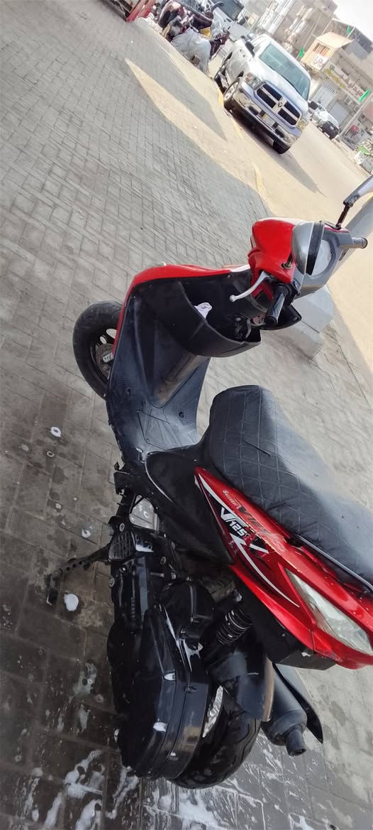 سلام عليكم دراجه كوري ثعلب الدراجه جديده مكينه مامفتوحه
مكاني حيانيه شارع طاك 
الرقم ***********
