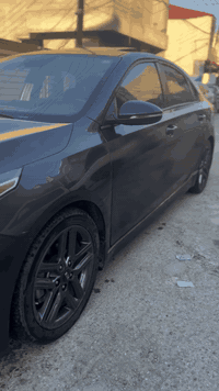 كيا فورتي موديل 2020  GT line
مواصفات معروفه 
فول مواصفات. 
ماشيه. 63 
رقم اربيل. جديد. سنويه بسمي جديده 
تحويل مباشر 

صور الحادث. مرفقه 
حادثه بابين فقط.

مكينة 2000 دوش. 
كير  Atm 
تخم تاير
سيرفس كامل 
لسياره احله من لصور 

مكان لسياره بغداد  السيديه 

الشراي يتصل 
***********

السعر…. 140 ورقة
