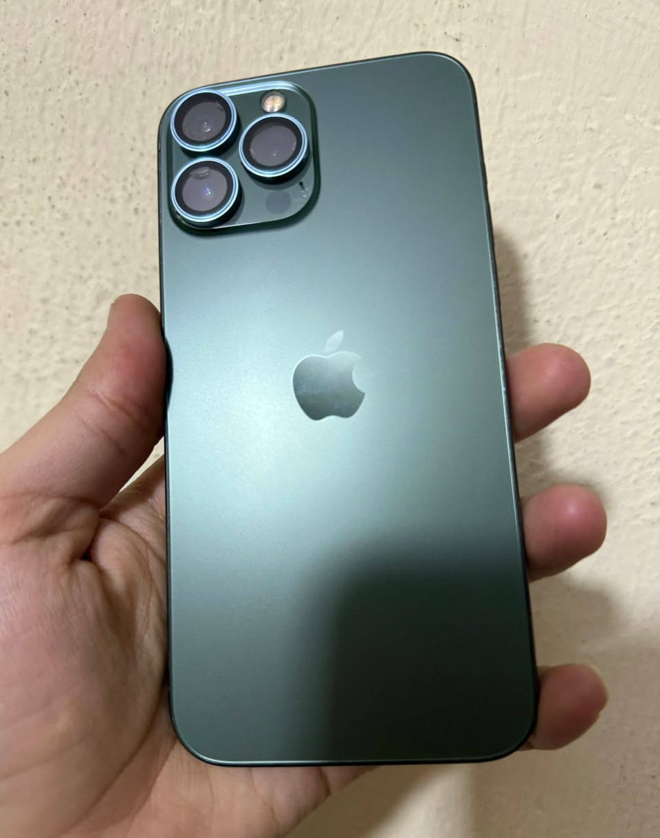 ايفون 13 برو ماكس ذاكره 256 بطاريه 79 جهاز نضيف كله شغال مبدل شاشه وكامره تفصيخ شرط اصليه سعر 440 الف مكاني بغداد ***********
