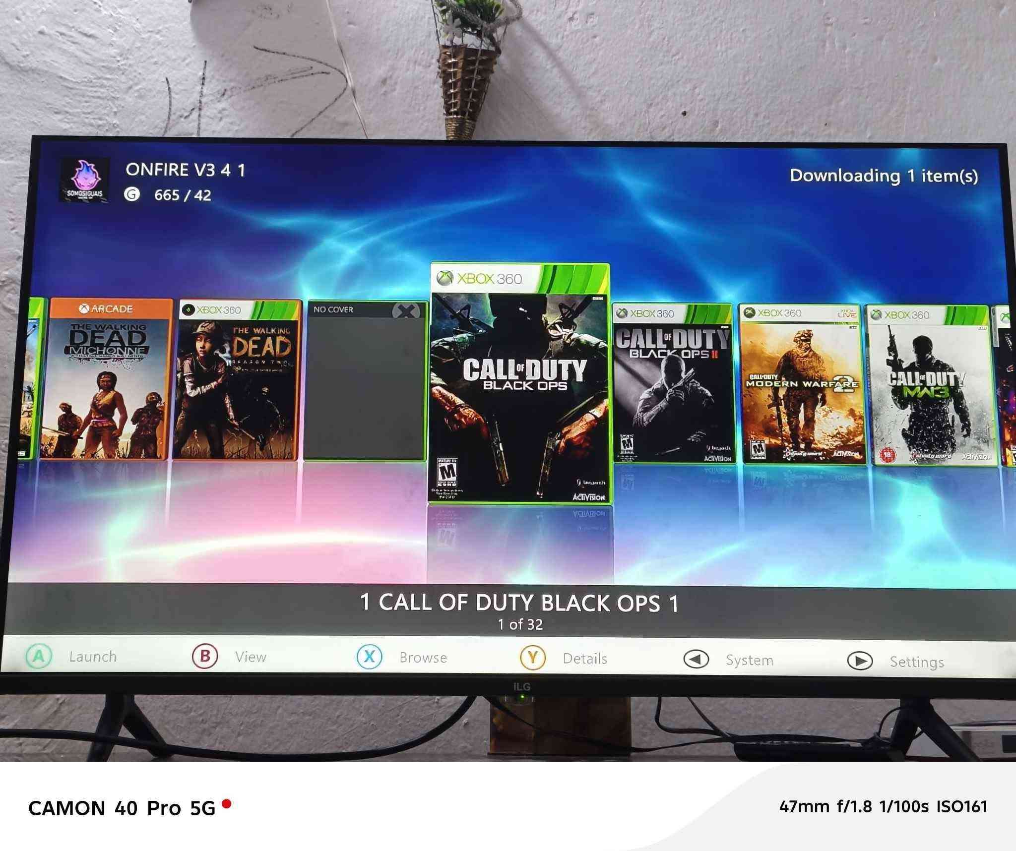 ‏السلام عليكم
‏
‏Xbox 360 هارد 250 GB
‏نضيف كلش شرط الفحص
كامل ملحقات 
‏ويا يدات 2 وحدة واير تجارية والثانية وايرلس اصلية
‏بي هواية العاب تقريبآ 40 لعبة 
‏اريدة ب 100 وبي مجال للشراي
‏عنواني بغداد الشعب 
‏***********
‏راسلني وتدلل بغداد, العراق
