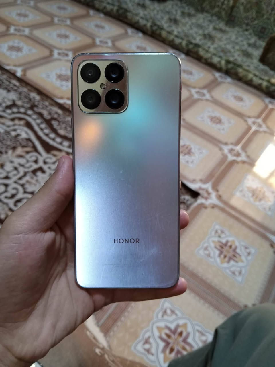 للبيع هونر x8 ذاكره 128 رام 8 موبايل جديد كلو شرط لا مفتوح ولا مبدل بي شي السعر 160 وبي مجال العنوان الحويجه ناحية العباسي قرية العيون الرقم ***********
