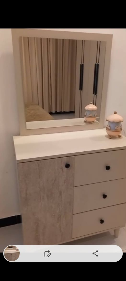 أثاث جديد ل البيع مستعمل شهر واحد ل التواصل ***********
