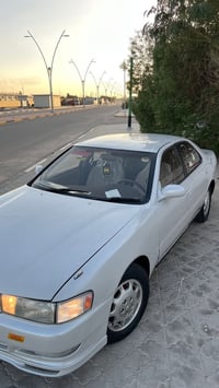 تويوتا كرستا • ١٩٩٥ • رقم بصره
