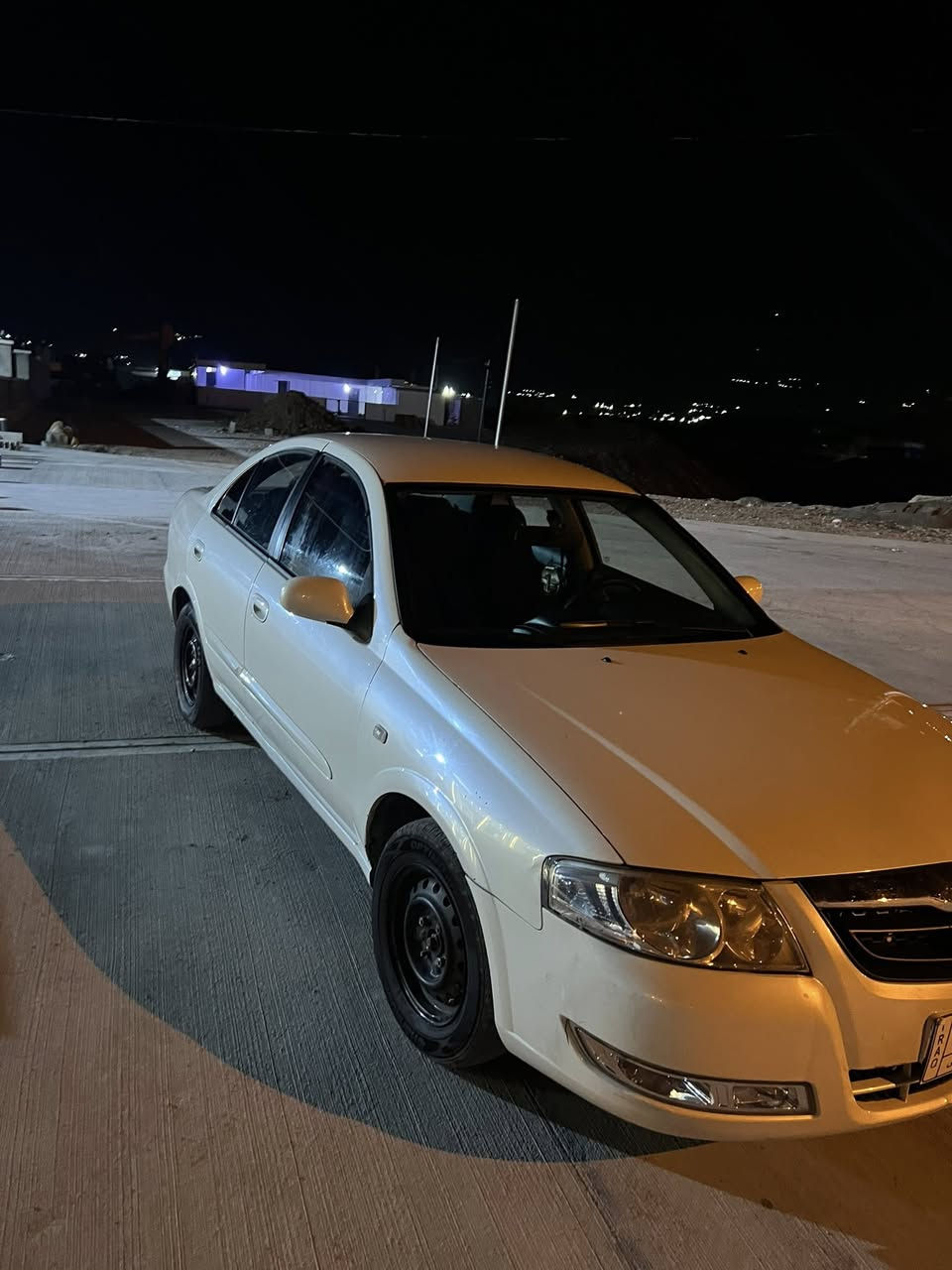 سەنی سامسۆنق 2010 گێرومەکینە بەشەرت 117هەزار رۆشتوە  ناو رەش 4تایەو ویل لۆک        ***********
