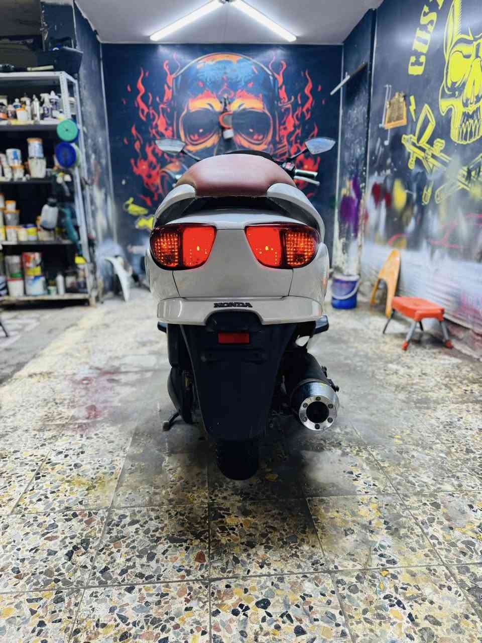 سلام عليكم
فورزهmf08
6كير ٣ تحويلات دراجه نضيفه كلش احله من الصوره جيب فيتر وياك وتعال افحص دراجه جديده كفاله عامه مكيتنه خرسه برغي ما مفتوح بيه شلعه ومعدل شك الكاع كامله من كلشي ماشية 31 الف سعره 850 شراي يتصل وبي خير ويدلل مكاني بغداد الحسينية رقمي ***********
