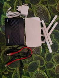 اخوان هايه شبكة يوبي اس نص عمر وراوتر جديدة مامستخدم للبيع يلي هذا رقم...