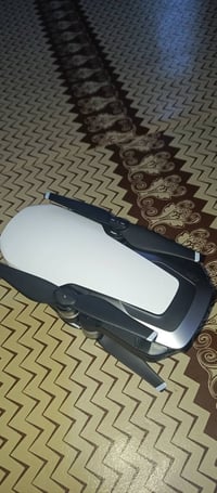 درون • بطارية منتهية • نظافة ٩٩/١٠٠