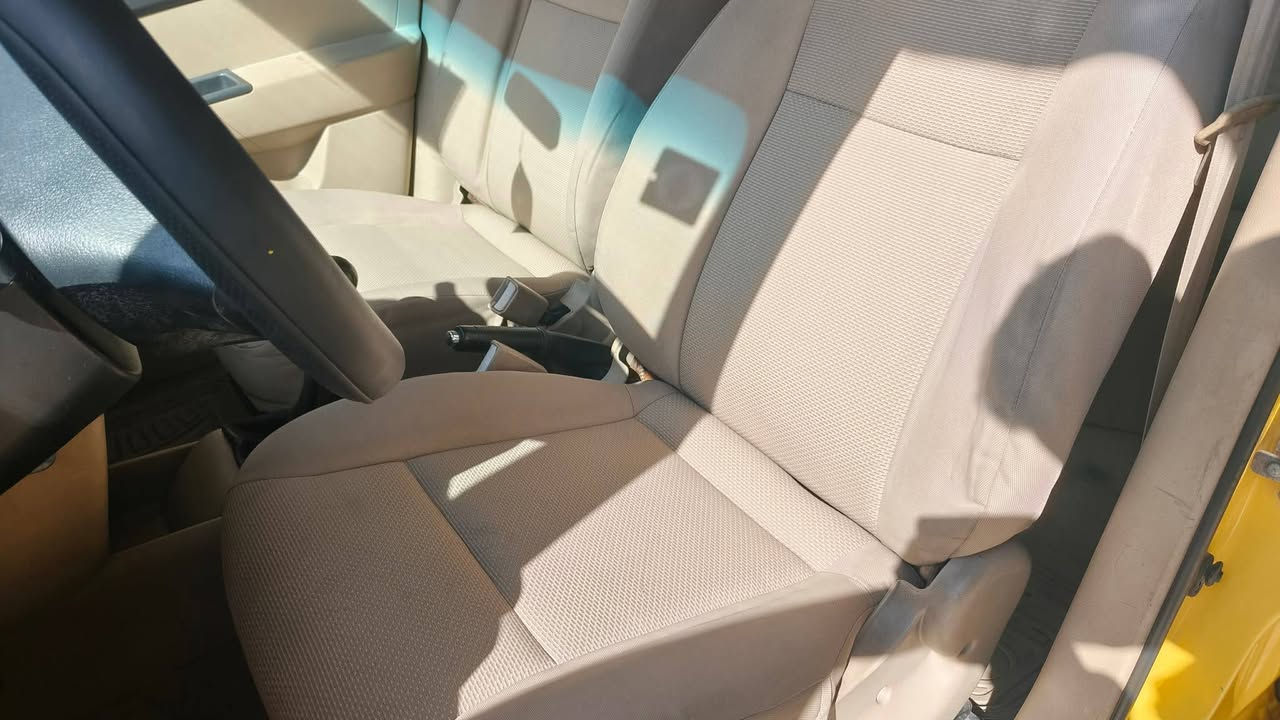 افيو 2010 شركة عامة محرك استرة كير عادي مصبوغة جمالية ما بيها اي ضرر رقم اجنبي سنوية   لغاية ٣١ سعر ٦٥ 
رقم ***********
