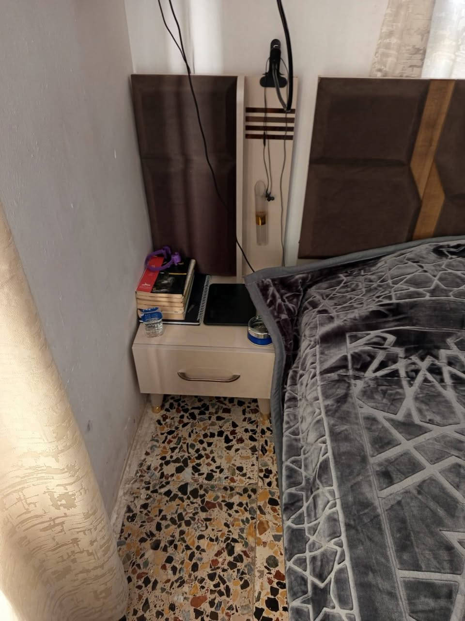 السلام عليكم عندي هاي الغرفة للبيع للتواصل خاص


**إذا كنت صاحب هذا الإعلان وتريد حذفه لأي سبب، رجاءا أرسل رسالة إلى الدعم الفني**