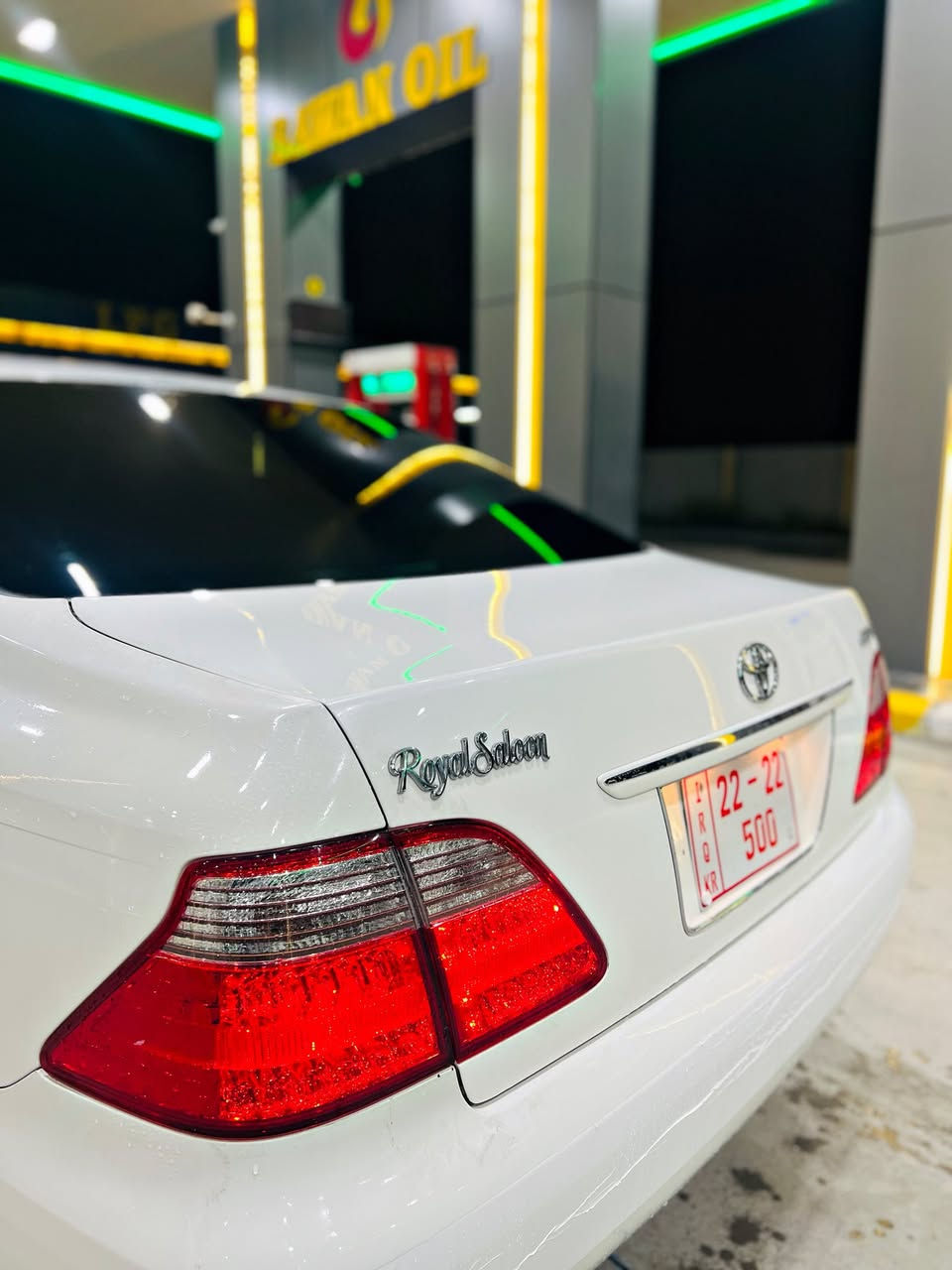 بەناوی خوای گەورە🤍.
بۆ فرۆشتن شاھینە ڕۆیاڵ 2008.
بـڕاوە بــڕاوە.
ساج مەلەكی.
180 گەورە بە بجوك.
سەیارەكە تازە داخلە كامل كامل مەسروف كڕاوە . 
تەنھا غازی تەبریدی ماوە .
بێ چاڵ و شوخت و قوپاوی.
ناوی لە دەری جوانترە .
لۆك لۆكە سەیارەكە لە ساغێ جوانترە ..
رۆنی گیر و مەكینەی گۆڕاوە 
دیسك و پاتری تازەیە ..
نرخی 56 گەلاو مەجالێكی زۆر كەمە 
لە كەلارم موشتەری نیت سەرم مەیەشێنە .
***********
