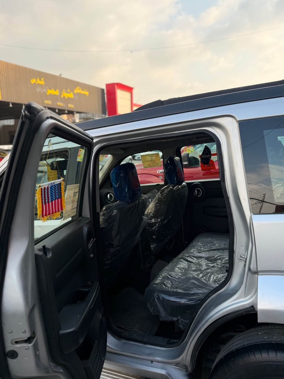 سلام عليكم اخوان عندي دؤج نيترو للبيع و مراوس
مؤديل ٢٠٠٨ فول فول مواصفات واحد ع واحد 
سيارة كلين مكفول كفاله عامه كلشي مابي جديد
فول مواصفات 4*4 كله شغل جديد 
رقم سنوي كل جديد بسمي رقم انكليزي بسمي
گير محرك كهربائي كل بشرط 📦
سحر ٨٧ بيها مجال 💸
مكان 🚘 أربيل 
*********** واتساب 📞 أربيل, العراق
