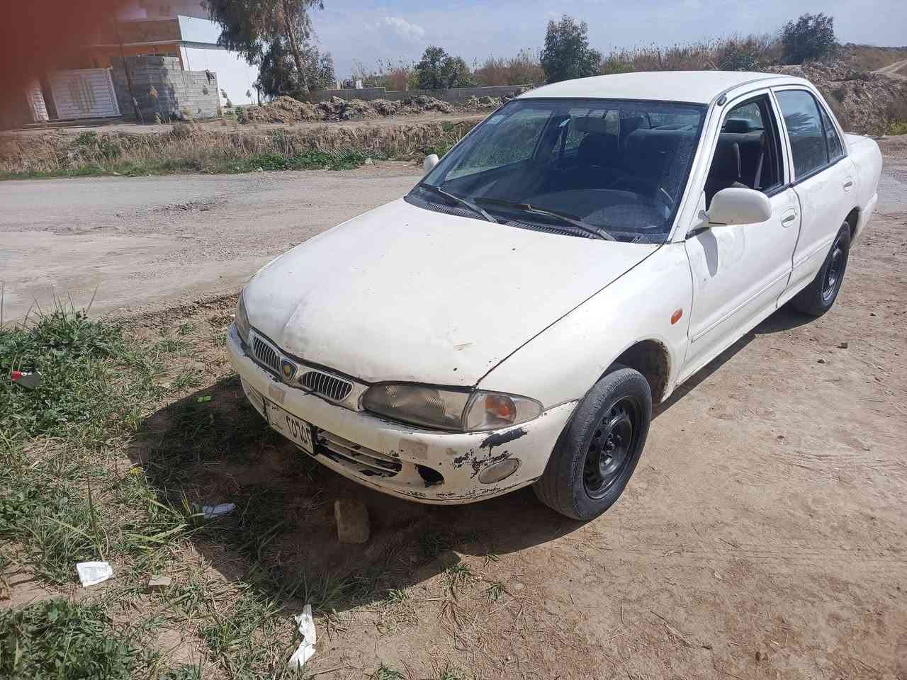 براتون 2002 نواب ضباط
صاحبها متوفي 
شرط كير محرك كهربائيات بدون ضربه بيها اماكن صبغ بس احسبها حزام 
سعر 16 وبيها مجال 
ديالى دلي عباس 
***********
