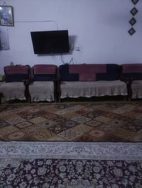 طقم صالون • مستعمل • قنفتين و٤ كراسي