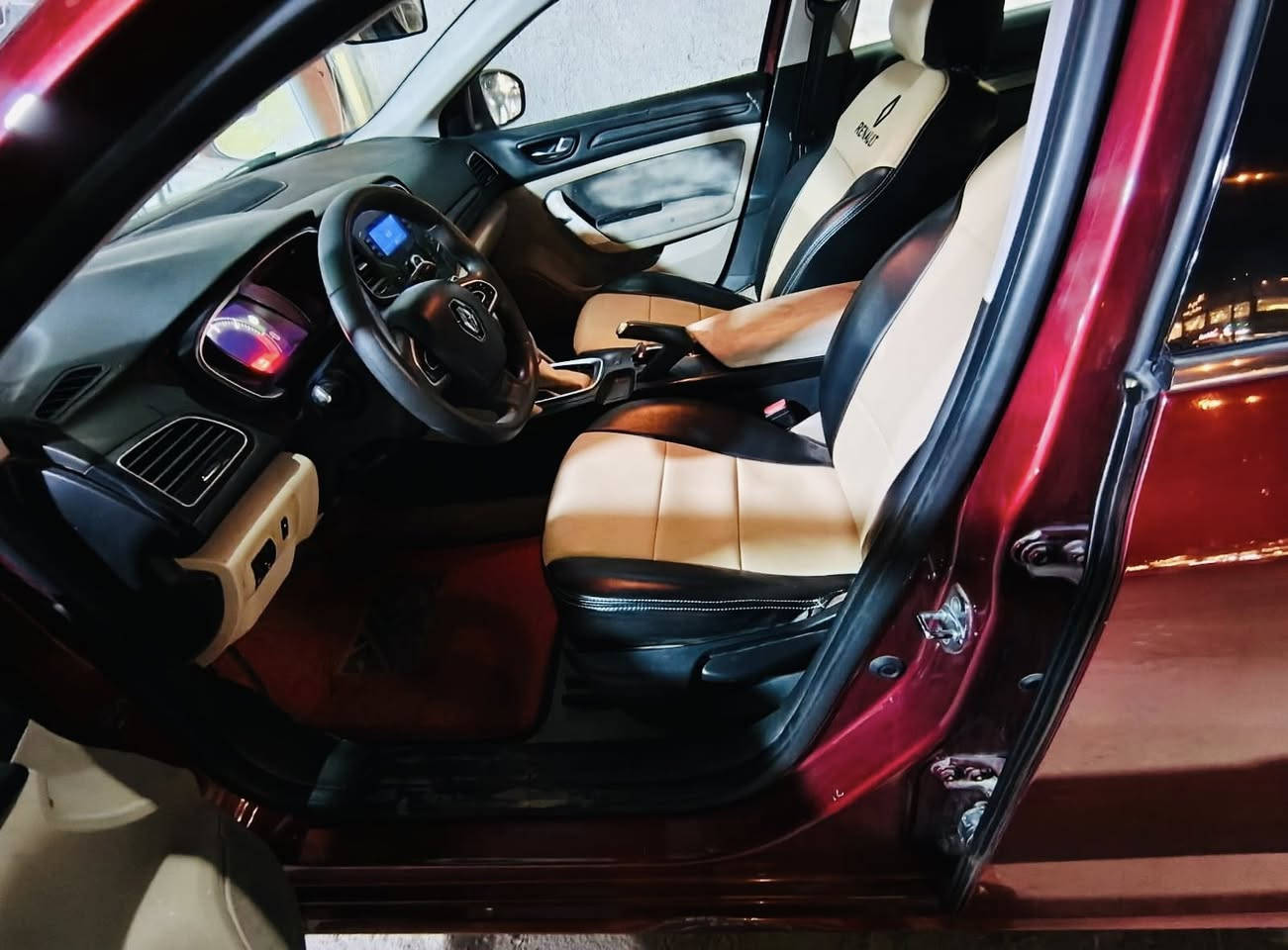 سلام عليكم
بيع او مراوس حسب القناعه 
رينو ميكان موديل 2019 خليجه سياره جديده مكينه وكير نيسان سنتره بلاد 

مكينه 1.6 تنفس طبيعي بدون تيربو 

رقم بغداد تحويل مباشر 

خليجيه بدون اضرار فقط صبغ جاملغ امامي الايسر 
السعر 93 
مكانها العامريه 

***********
