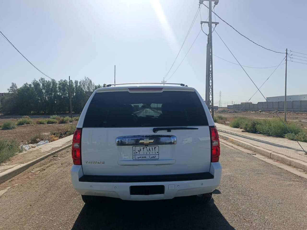 سلام عليكم سياره تاهو موديل ٢٠٠٧ سياره نضيفه ورد كندي بيه رباع تلحيضات اجزاء رقم بصره سياره مكينه كير مكفولة تخم تاير جديد *********** السعر 170 وبيها مجال
