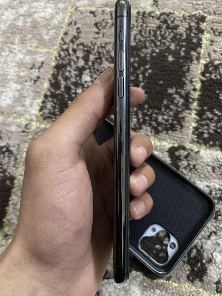 ايفون11 برو ماكس🍎

نضيف لوك ✅
كلشي ما مبدل بي بلادي✅
شاصي ولا ضربه✅
نورمال كلو✅
نموذج M
فيس ايدي شغال🆔
تك سيمكارت🔴
ذاكرة 256✅
بطارية 🪫 76
السعررررررررررررر 250الف✅✅قفل قفل
ماتشتري لاتخبر ولا تراسل خاص مقفول 
***********
