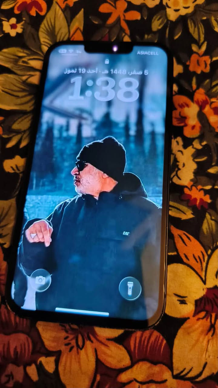 آيفون 13
جهاز مبدل شاشه ماعرف نوعيته بس كلش زينه والله
والبطارية بلادي 66 جهاز يخبل امانه كامرات كله شغال 
نت الاتصال فيس إيدي كامرة اماميه خلفيه يخبل شاصي نضيف وفقط ضهر مفطر ولا مأثر ولا شي 
ذ128
ب66 بلادي 
مكاني بغداد بلديات 
السعر 325 وبي مجال بصيط 
*********** فقط واتساب

