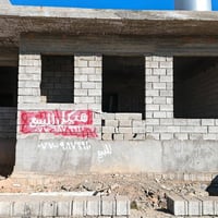 هيكل للبيع المساحة 200 متر الموقع/ سبعه نيسان رابرين مقابل معمل الببسي...