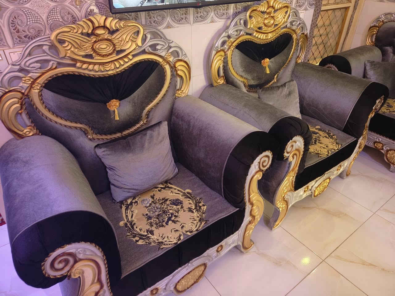 تخم قنفات مستخدم للبيع أخو الجديد نضافة 💯 
العنوان كربلاء حي الوفاء 
لمعرفة السعر اتصل 
***********
