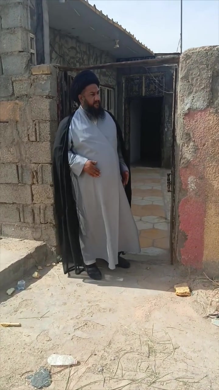 بيت ٢٤٠ متر مناسب للبيع جاهز للسكن في كربلاء افريحة مقابل عمود
٨٩ يبعد عن شارع الزوار حلة كربلاء حوالي ١٥٠ متر السعر ١٥ مليون عراقي للاستفسار الاتصال على ***********
