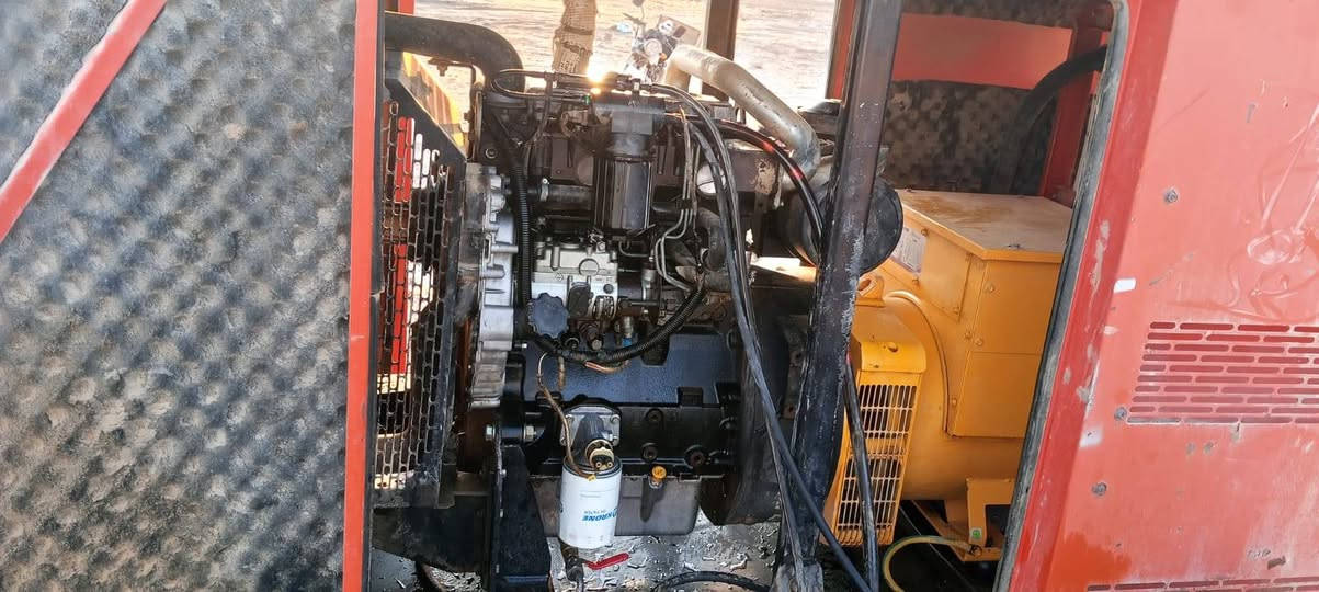 مولد بيركنز 64 kv
شغال وعلى الفحص
المكان العبيدي 
***********
