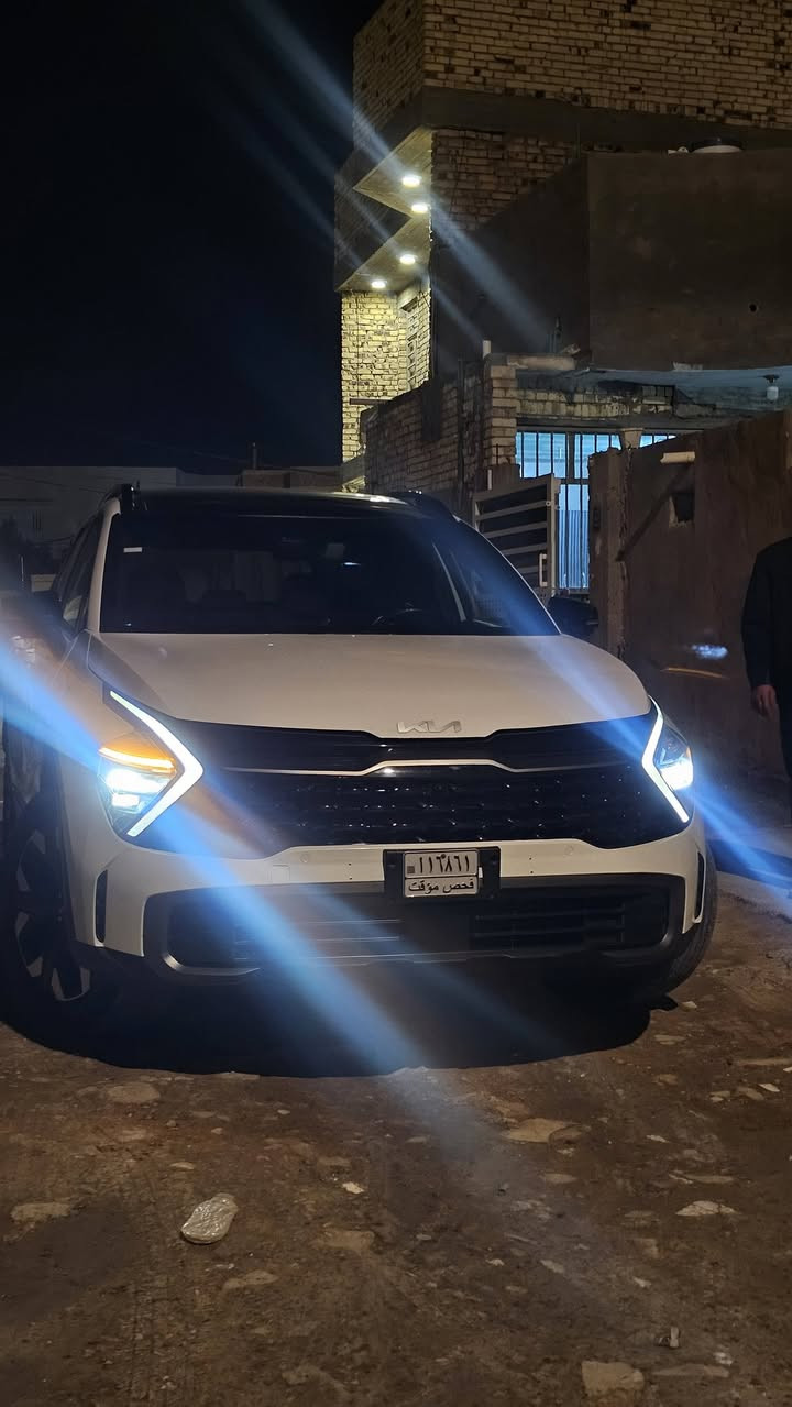 سلام عليكم سبورتج موديل 24 وارد امريكي سياره فول واحد على واحد
واحد اي استفسار الاتصال بل رقم *********** مكان السياره بابل
