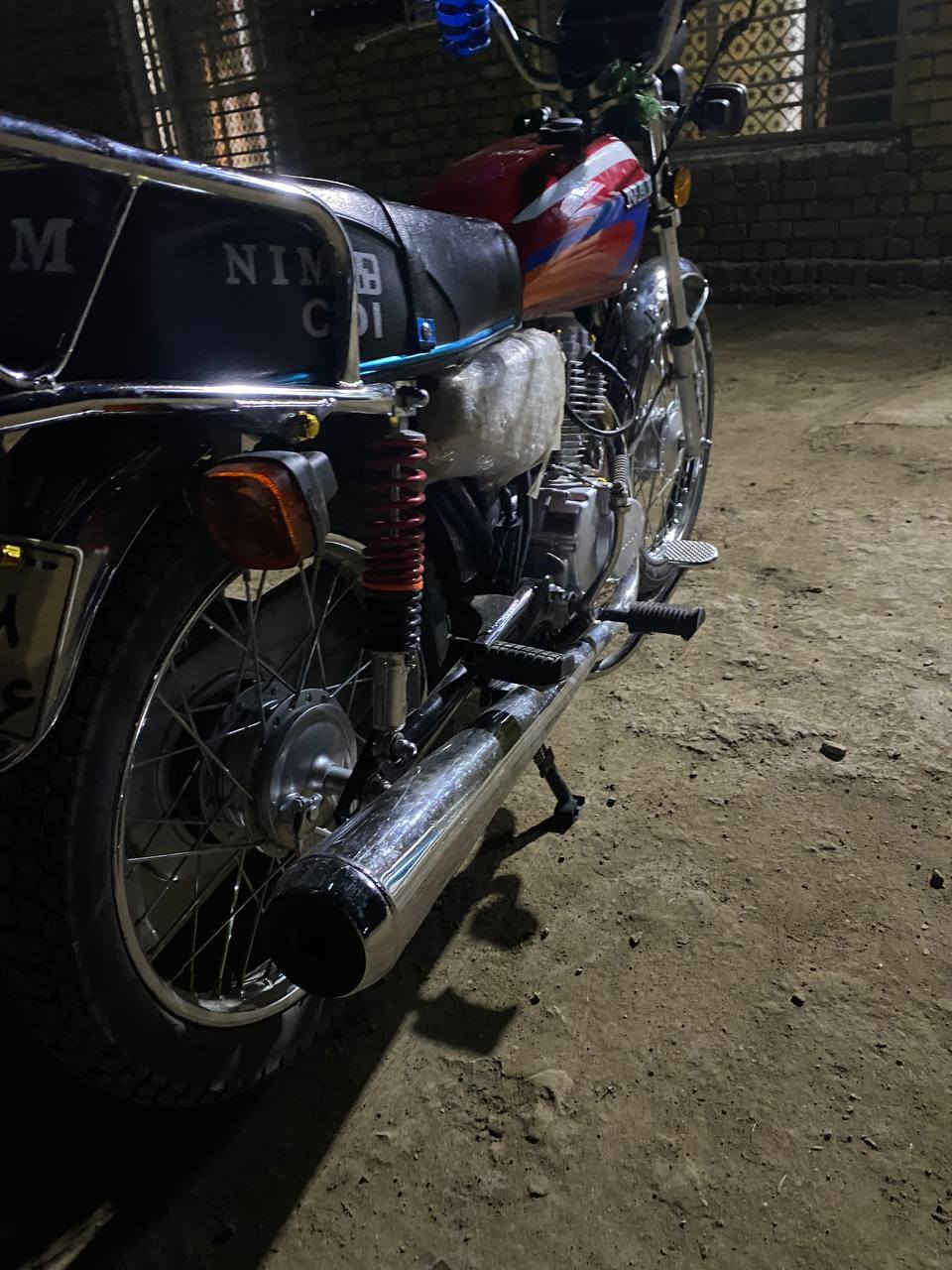 للبيع نامه امتياز 2026 صارله شهر من مشتغله سعر 750بيه مجال بسيط مكاني بابل الحمزه الغربي قرب معمل سكر ***********
