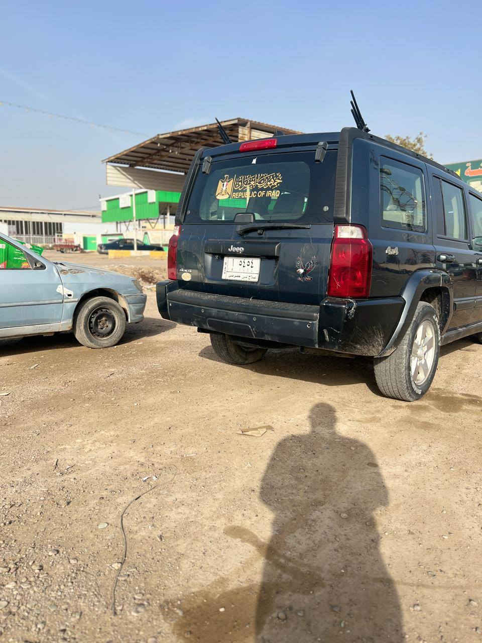 السلام عليكم
للبيع جيب كومندار 2007 محرك 3700  كير محرك تبريد تدفئه كلها تمام مكفوله من ضربه وصبغ بلادي رقم مميز 5454صلاح الدين سياره بسمي تحويل شوكت ميعجبك عليها غرامات تنزل من سعرها 95 رقمي ***********
