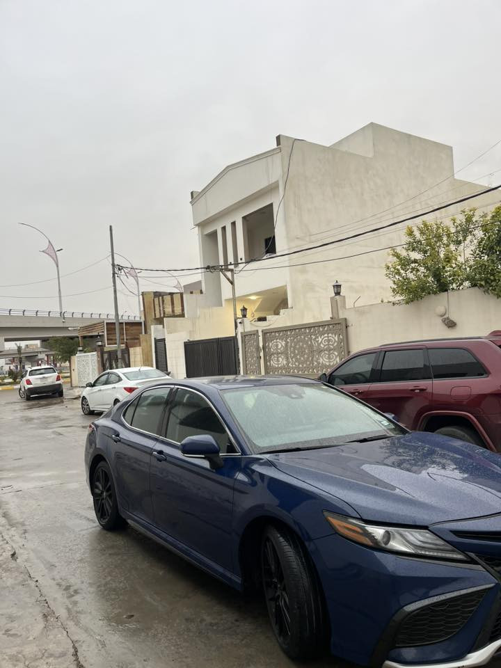 السلام عليكم كامري
بأسمي 
بصمه
حساسات
كشن كهرباء 
وضعيات قياده
ايكو 
نورمال
سبورت
اتو هولد
هندبريك كهرباء
شاشه كار بلي
فقط سلايد مابيه
وهوايه موصفات بيه
كشن كهرباء السايق والسكن 
وتدفئه
قطعه وحده صبغ وتعديل بارد 
السياره جديده
*********** اتصال
 واتساب ***********
