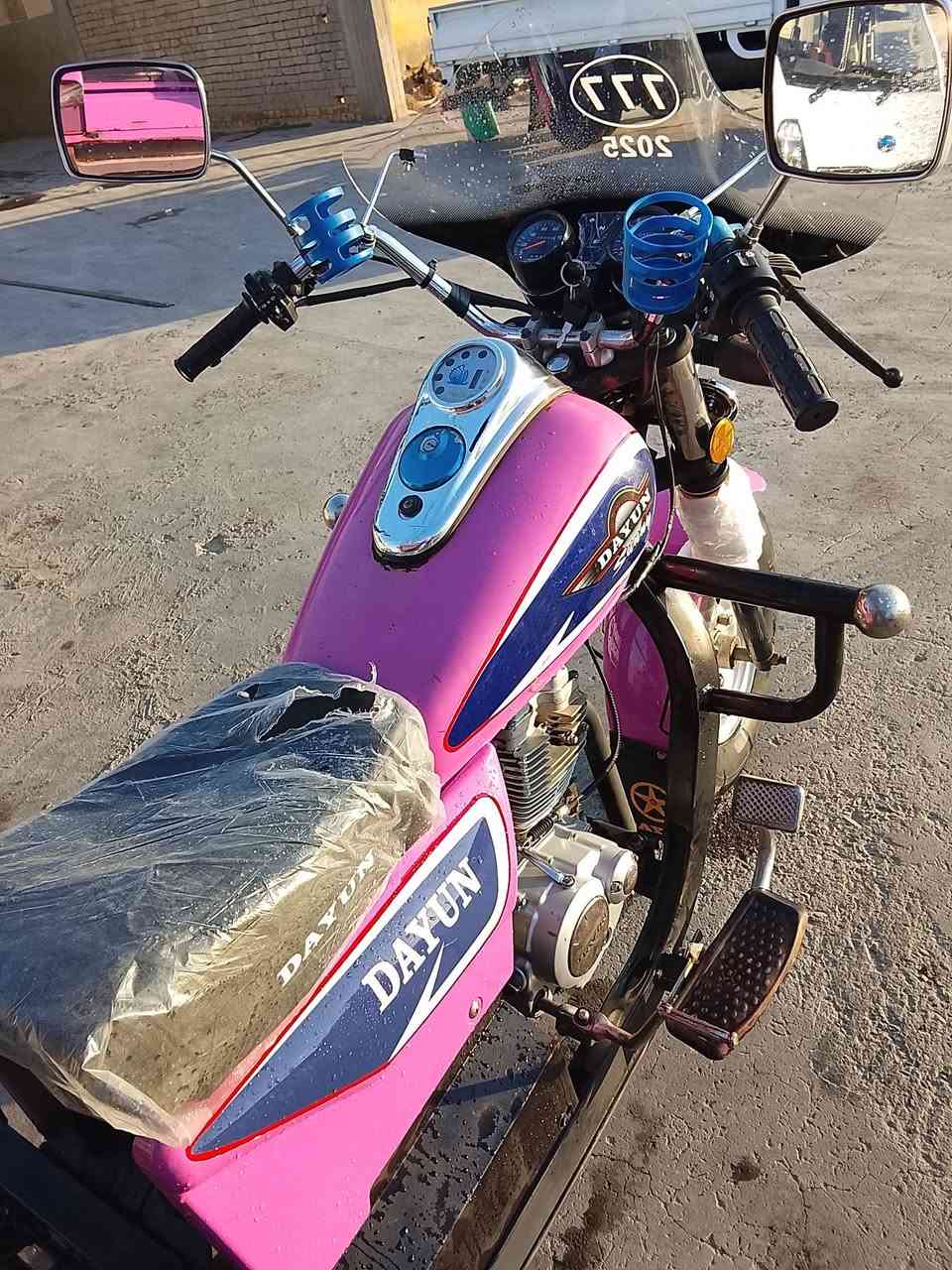 للبيع مكان بغداد مدينت الصدر موديل 23 معرض المصطفه جاهزه للترقيم كمرك 7 اوراق سعر 2000 بيهه مجال ***********
