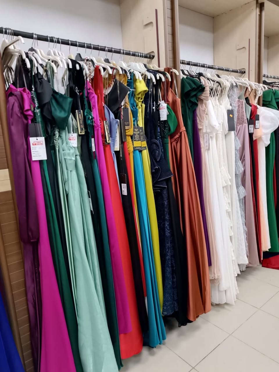 شروة محل نسائي العدد 1600 قطعة السعر 5$ 🔥🔥

أكبر تشكيلة شروات تركية نسائية 📦
https://t.me/+xvLKmid7JbBjZGY0
مجموعة الشروات على الواتس اب 🪀👇
https://chat.whatsapp.com/CKS3WoKK2X3D5YevOik4Nc


**إذا كنت صاحب هذا الإعلان وتريد حذفه لأي سبب، رجاءا أرسل رسالة إلى الدعم الفني**