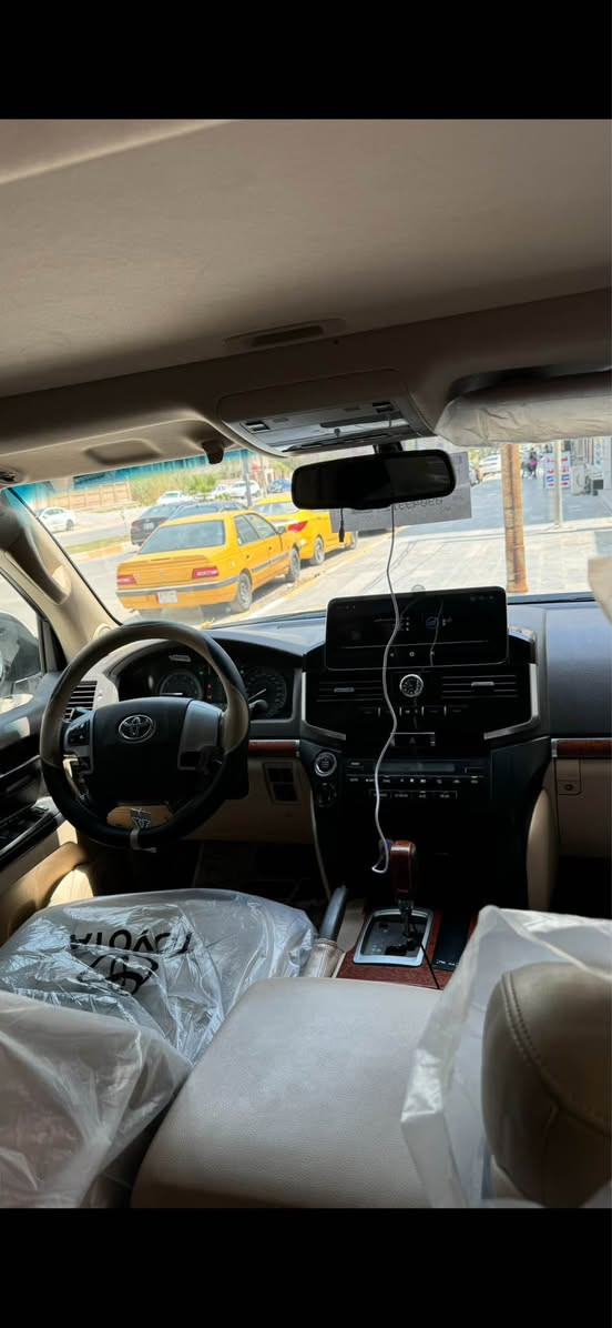 لاندكروز 2013 بريمي ماشيه 148
مكينه 6 
مكاني ديوانيه مركز 
بيهه بارد قليل  واضح بالسونار والباقي كفاله 
گير ومكينه كفاله 
السياره بأسمي رقم انگليزي 
السعر 348 
للاستفسار الاتصال على الرقم 
*********** ديوانية, القادسية
