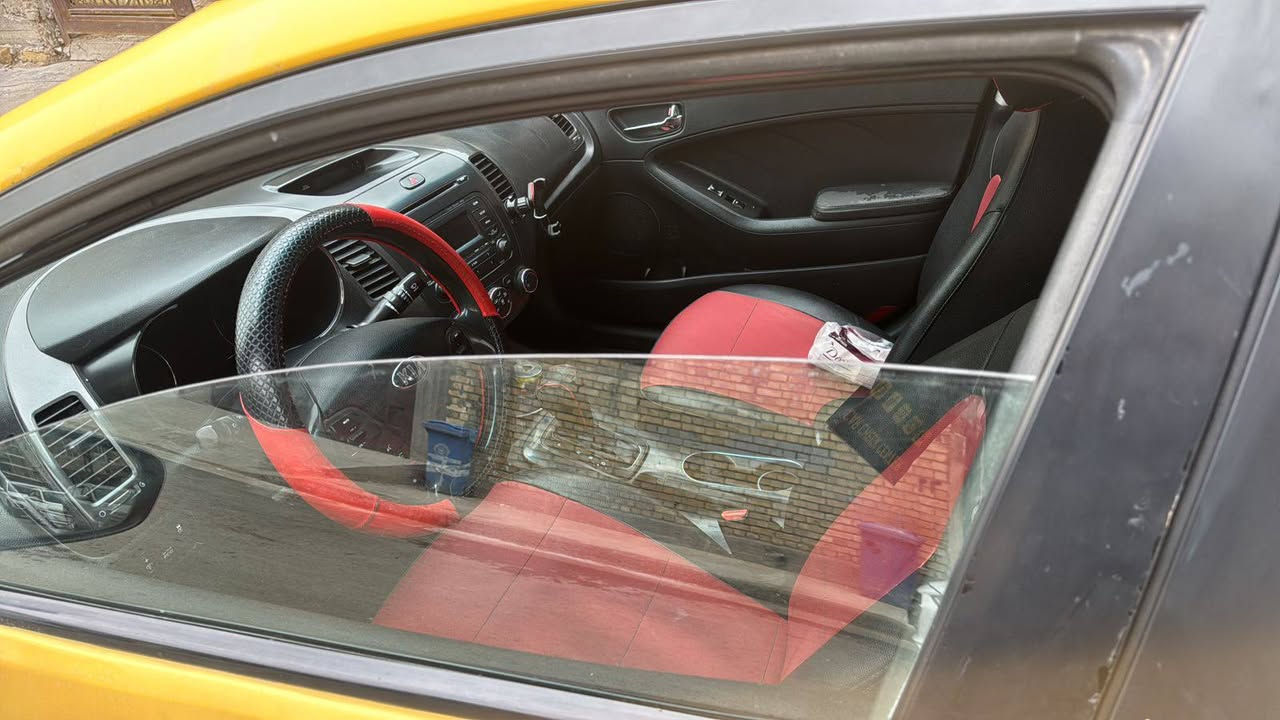 كيا فورتي موديل 2016
حادث خلفي السونار مرفق بالمنشور 
100وبيه مجال 
المكان بغداد الجديدة 
***********
