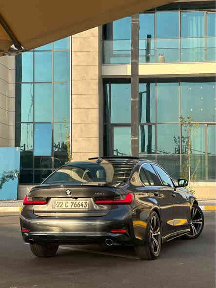 ‎بي ام دبليو 330 M – موديل 2021
‎قطعة مميزة جداً بلون مميز
‎محرك 4 سلندر توربو
‎رقم أربيل الجديد – فحص وهزة جديد باسمنا الشخصي

‎المواصفات:

‎سلايد

‎بصمة تشغيل مع الأبواب

‎رادار أمامي وخلفي وجانبي

‎شاشة كبيرة

‎حساسات 360 درجة

‎كشن جلد مع هيتر

‎هاندبريك بصمة

‎صندوق كهربائي

‎إضاءة داخلية LED متعددة الألوان

‎لايت LED

‎وباقي مواصفات الـ BMW المعروفة

‎السيارة جاهزة بدون أي مصرف
‎كاملة كفالة (مكينة – كير – صدر)

‎موقع السيارة: بغداد السيديه

‎ملاحظة عن الضرر:
‎جاملغ وباب تبديل نفس اللون شركه
وقطعتين بالعراق صبغ بين البابتين 

رقم صاحب سياره ***********
  
السعر 237 ورقه وبيها مجال بغداد
