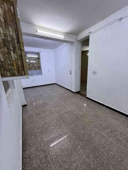 #للايجار في السيديه

🌐شقه طابق  ارضي نضيف جداً  

💠غرفتين نوم 

💠صاله

💠مطبخ 

💠وخدمات صحيه

💵 بدل الايجار 600 الف

📍موقع  شارع المركز

للاستفسار 
***********
وتساب
