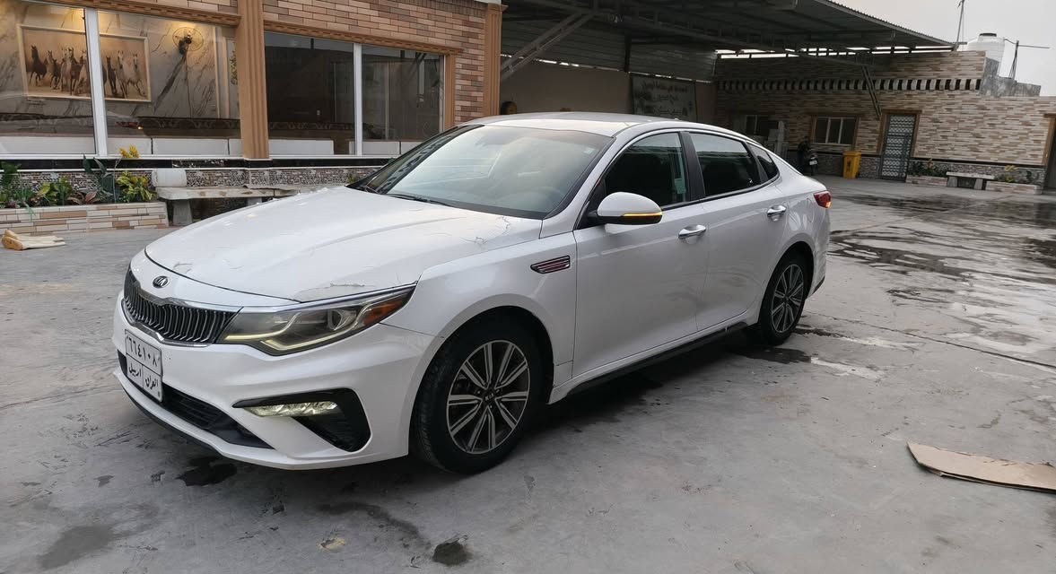 كيا اوبتيما 2020
وارد امريكي تبديل جاملغ بدون ارباك رقم اربيل وكاله عامه بسم المشتري موصفات نص سياره جاهزه بدون اي نقص
السعر 145 
***********0 واتساب
