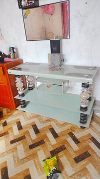 ميز للبيع قفل 20حله ابو خستاوي 07802091015