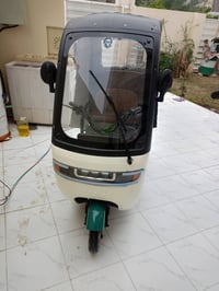 تكتك للبيع جديدة مال شحن السعر خاص 07710121015