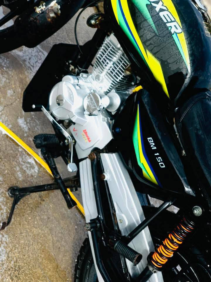 دراجة هندي موديل 23 
محرك دايوان برغي مامفتوح بي أدوات  نظافة فول السعر خاص وتدلل مكاني قضاء المدينه ***********
