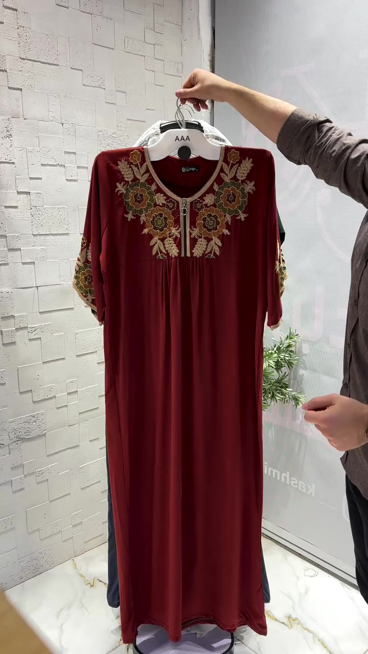 (( ازياء كشمير ))
السعر / 16 الف🔥
دشداشه كشمير ايطالي ليكرا مطرزه 💕
قياسات المتوفره / L , xl , xxl 
٠
٠
٠ متوفر خدمة توصيل داخل النجف و الكوفه 3000 
  جميع محافظات العراق 🚕 5000
للأستفسار أكثر مراسلة دايركت او عن طريق واتساب ***********
#ملابس_نسائیه #رمضان2026 #نجف
