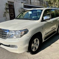 لاندكروزر • مكينة ٥.٧ • ١١٠ الف