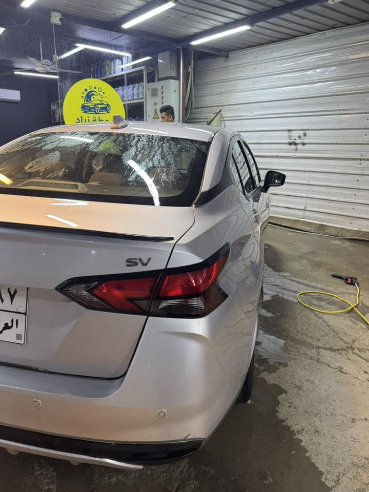 سلام عليكم للبيع نيسان فيرسا 2020 حادث امريكا بسيط بيها هنا صبغات مثل مو موضح بسونار سياره حلوه وجديده ترابها ناعم كلش تبريد ثلج مكينه كير خير من الله 
مكان السياره بابل حله السعر ١٠٥ عجبك السعر اهلا وسهلا ماعجبك على راسي علق تعليق حلو واعبرها 
رقم التلفون ***********
