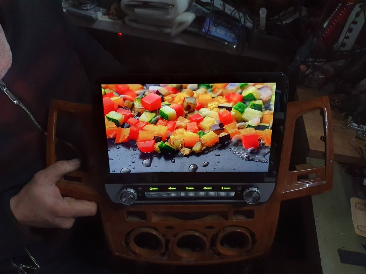 شاشه ئایبات بۆ مه رزییه به ڤۆلیۆم  کار پله ی
یوتوب بلوتوس فیشه بۆ فیشه به شه رت سعری70هه زار شوێن سلێمانی 

***********
***********
