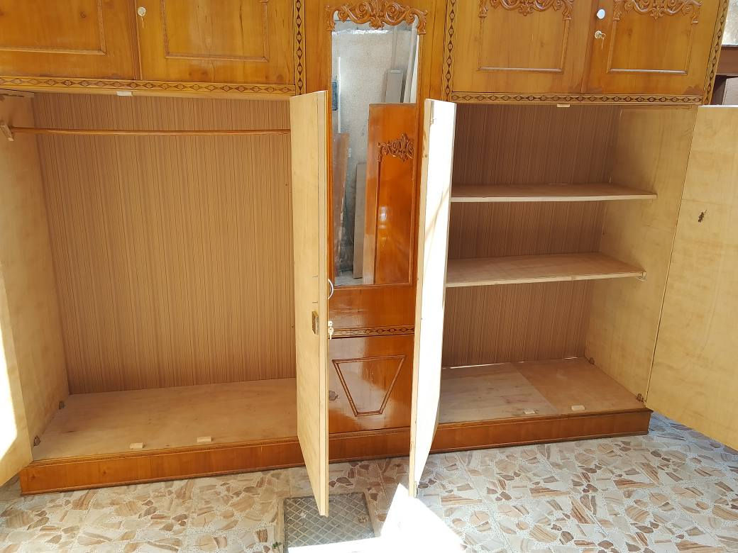 السلام عليكم كنتور 5باب طابقين للبيع السعر 225+بوفيه افراش مترين ونص ام المعرض للبيع السعر 125 وبيهن مجال المكان نجف الاشرف الشراي يتصل على الرقم وبي واتساب ويوجد خدمه توصيل داخل النجف *********** النجف, العراق
